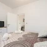 Lana * Privlaka (Zadar)