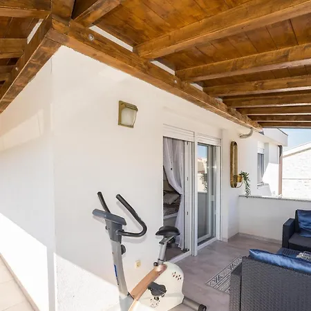 Vila Lana Privlaka (Zadar)