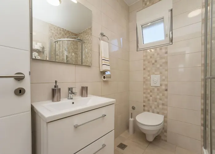 Lana * Привлака